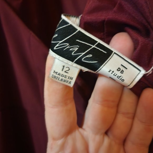 Floor length bridesmaid gown - Picture 3 of 10